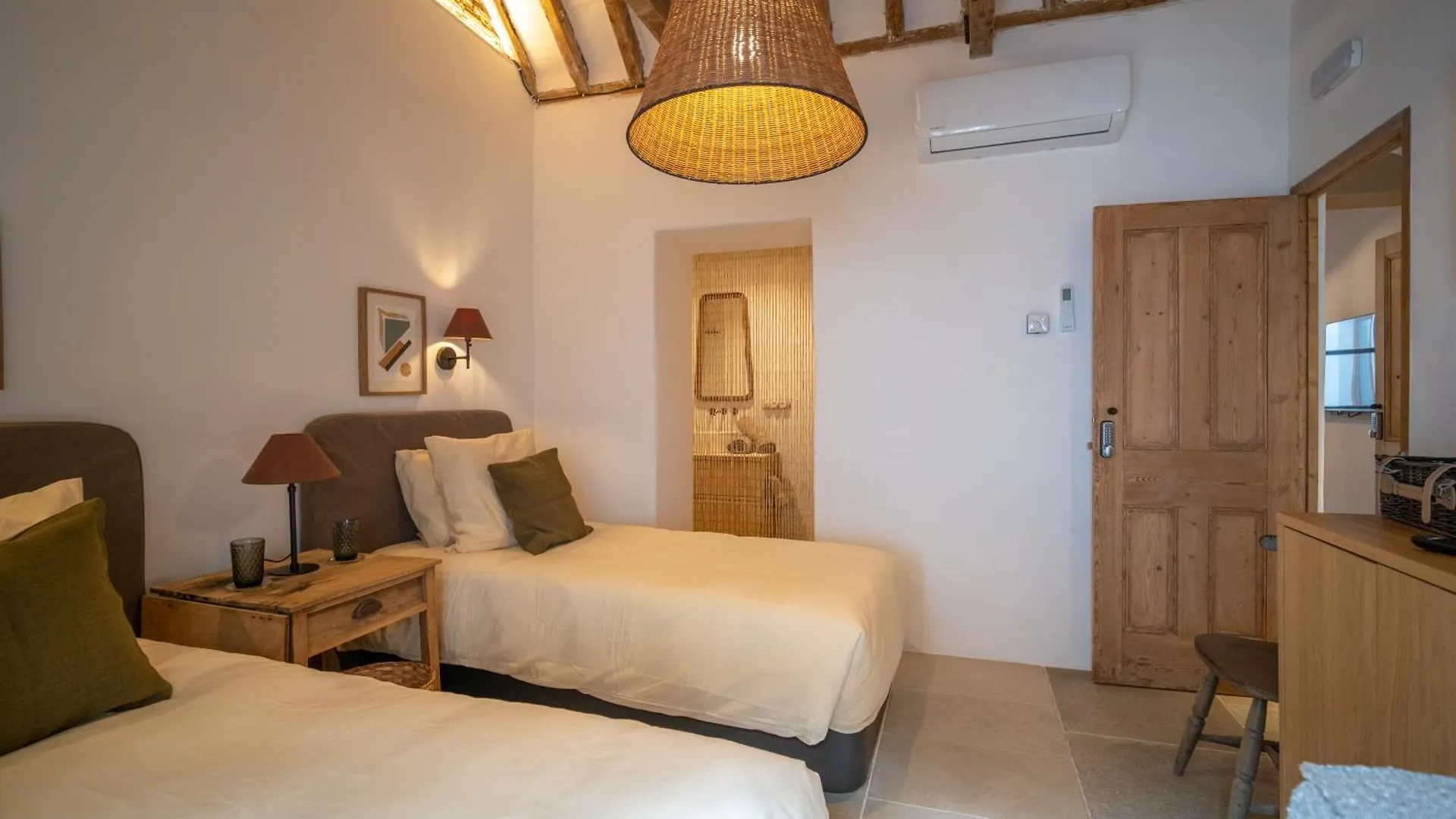Mondejar 14 Coliving Centro 호텔 에스테포나 스페인