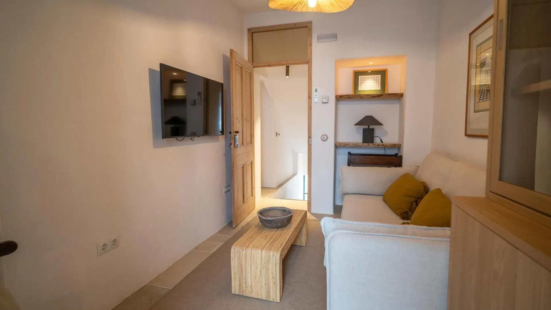 בית הארחה מלון אסטפונה Mondejar 14 Coliving Centro ספרד